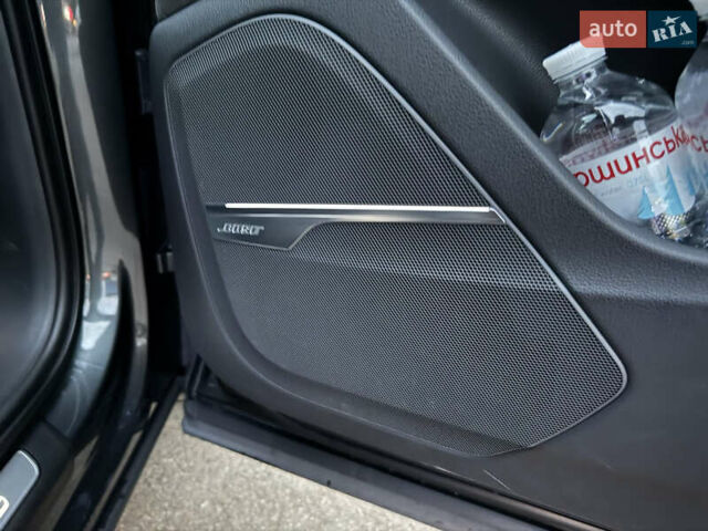 Сірий Ауді SQ7, об'ємом двигуна 3.96 л та пробігом 152 тис. км за 59000 $, фото 8 на Automoto.ua