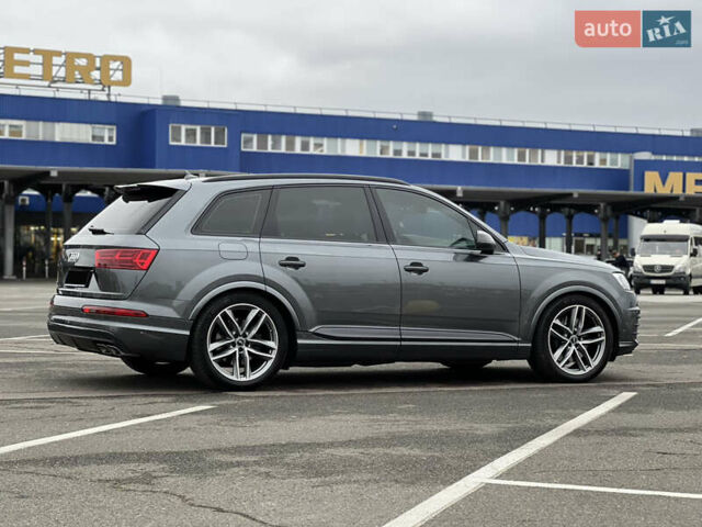 Серый Ауди SQ7, объемом двигателя 3.96 л и пробегом 232 тыс. км за 46000 $, фото 8 на Automoto.ua
