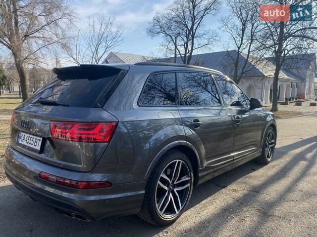 Серый Ауди SQ7, объемом двигателя 3.96 л и пробегом 138 тыс. км за 61000 $, фото 15 на Automoto.ua
