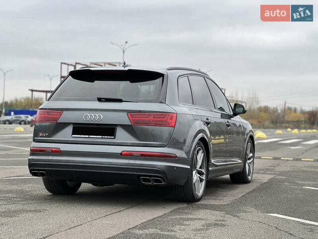 Серый Ауди SQ7, объемом двигателя 3.96 л и пробегом 232 тыс. км за 46000 $, фото 6 на Automoto.ua