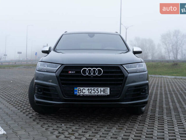 Серый Ауди SQ7, объемом двигателя 3.96 л и пробегом 148 тыс. км за 56000 $, фото 12 на Automoto.ua