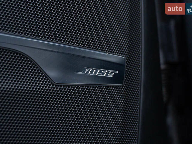 Серый Ауди SQ7, объемом двигателя 3.96 л и пробегом 148 тыс. км за 56000 $, фото 19 на Automoto.ua