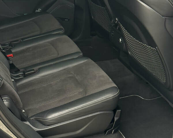 Сірий Ауді SQ7, об'ємом двигуна 3.96 л та пробігом 174 тис. км за 55800 $, фото 25 на Automoto.ua