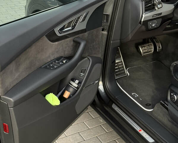 Сірий Ауді SQ7, об'ємом двигуна 3.96 л та пробігом 174 тис. км за 55800 $, фото 11 на Automoto.ua