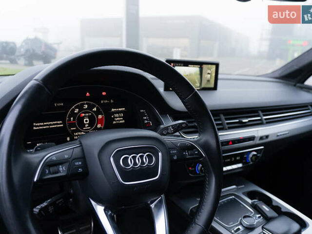 Серый Ауди SQ7, объемом двигателя 3.96 л и пробегом 148 тыс. км за 56000 $, фото 17 на Automoto.ua