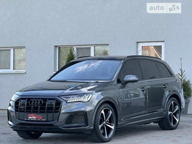 Сірий Ауді SQ7, об'ємом двигуна 4 л та пробігом 70 тис. км за 87999 $, фото 7 на Automoto.ua