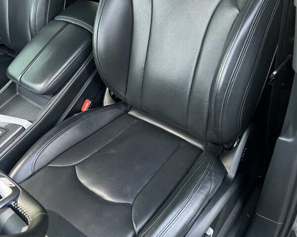 Серый Ауди SQ7, объемом двигателя 3.96 л и пробегом 168 тыс. км за 57000 $, фото 16 на Automoto.ua