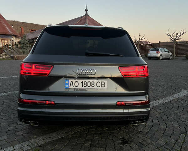 Серый Ауди SQ7, объемом двигателя 3.96 л и пробегом 168 тыс. км за 57000 $, фото 7 на Automoto.ua