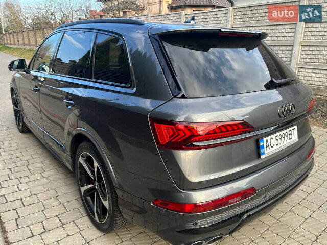 Сірий Ауді SQ7, об'ємом двигуна 3.96 л та пробігом 218 тис. км за 72800 $, фото 12 на Automoto.ua