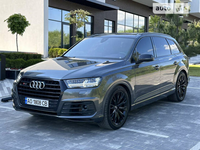 Сірий Ауді SQ7, об'ємом двигуна 4 л та пробігом 140 тис. км за 68500 $, фото 2 на Automoto.ua