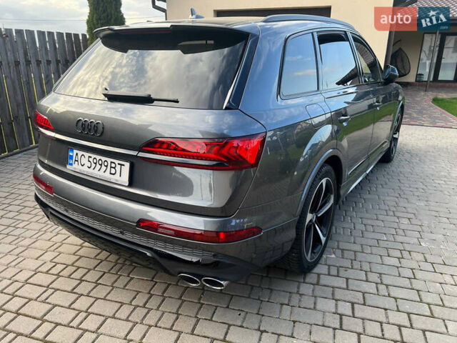 Сірий Ауді SQ7, об'ємом двигуна 3.96 л та пробігом 218 тис. км за 72800 $, фото 14 на Automoto.ua
