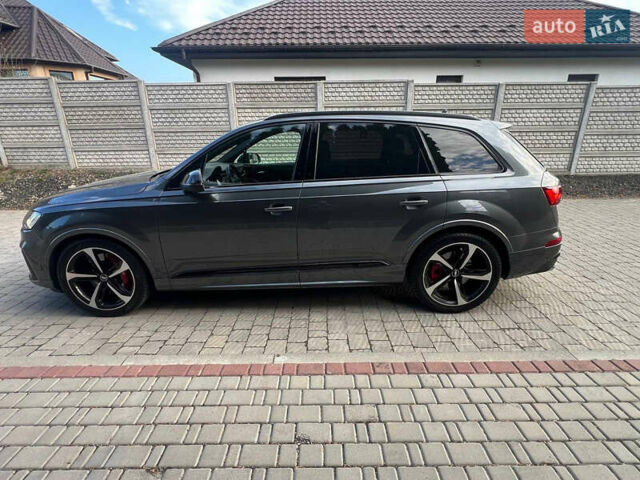Сірий Ауді SQ7, об'ємом двигуна 3.96 л та пробігом 218 тис. км за 72800 $, фото 16 на Automoto.ua