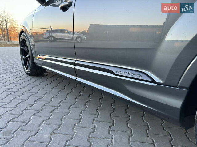 Сірий Ауді SQ7, об'ємом двигуна 4 л та пробігом 124 тис. км за 77700 $, фото 16 на Automoto.ua
