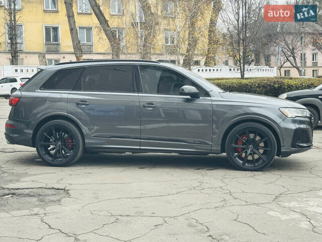 Серый Ауди SQ7, объемом двигателя 4 л и пробегом 111 тыс. км за 64000 $, фото 14 на Automoto.ua