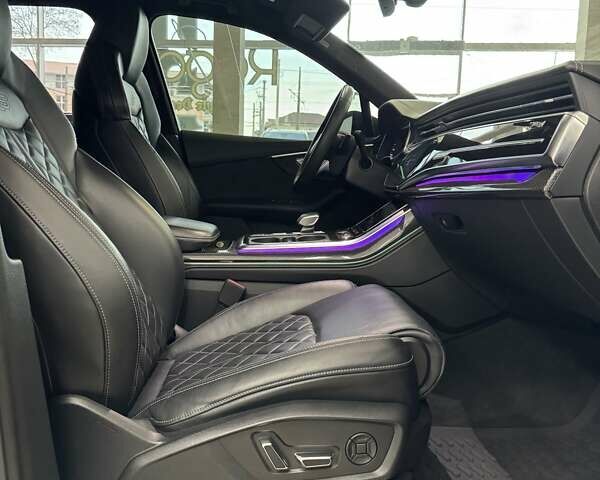 Сірий Ауді SQ7, об'ємом двигуна 4 л та пробігом 66 тис. км за 66000 $, фото 20 на Automoto.ua
