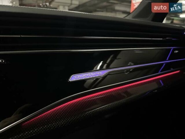 Серый Ауди SQ7, объемом двигателя 4 л и пробегом 90 тыс. км за 68700 $, фото 66 на Automoto.ua