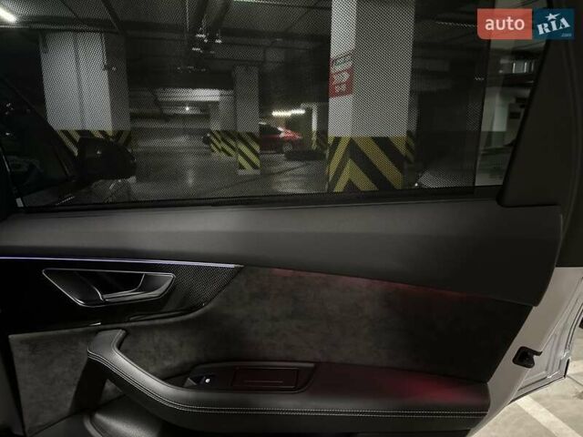 Серый Ауди SQ7, объемом двигателя 4 л и пробегом 90 тыс. км за 68700 $, фото 78 на Automoto.ua