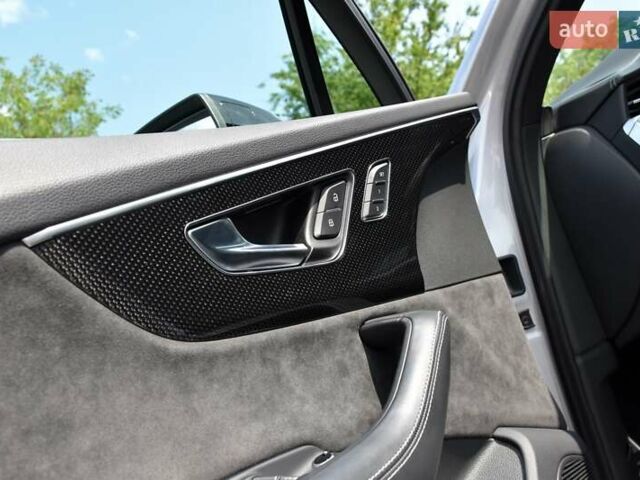 Серый Ауди SQ7, объемом двигателя 4 л и пробегом 87 тыс. км за 66000 $, фото 51 на Automoto.ua