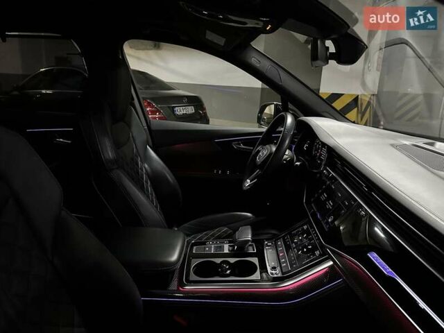 Серый Ауди SQ7, объемом двигателя 4 л и пробегом 90 тыс. км за 68700 $, фото 87 на Automoto.ua