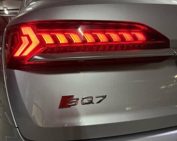 Серый Ауди SQ7, объемом двигателя 4 л и пробегом 90 тыс. км за 68700 $, фото 22 на Automoto.ua