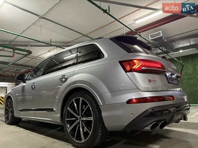 Серый Ауди SQ7, объемом двигателя 4 л и пробегом 90 тыс. км за 68700 $, фото 8 на Automoto.ua