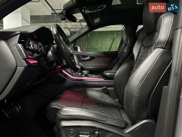 Серый Ауди SQ7, объемом двигателя 4 л и пробегом 90 тыс. км за 68700 $, фото 31 на Automoto.ua