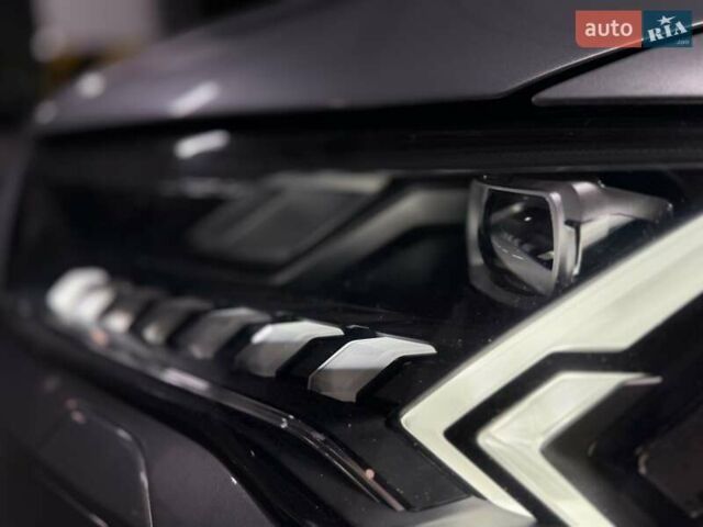 Серый Ауди SQ7, объемом двигателя 4 л и пробегом 90 тыс. км за 68700 $, фото 16 на Automoto.ua