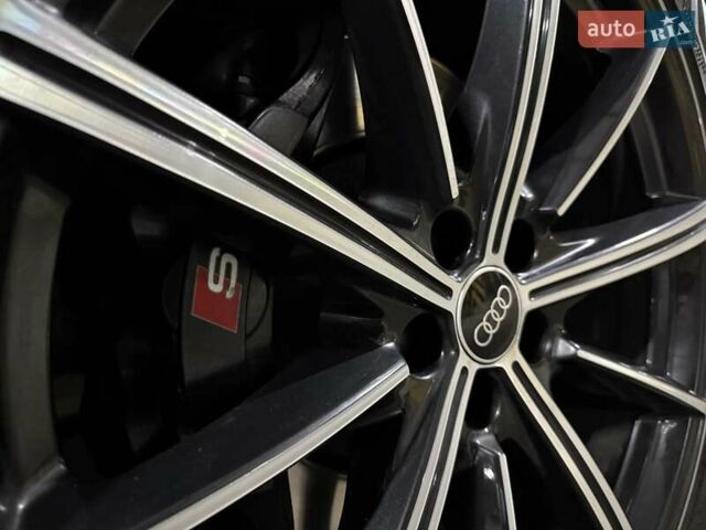 Серый Ауди SQ7, объемом двигателя 4 л и пробегом 90 тыс. км за 68700 $, фото 14 на Automoto.ua
