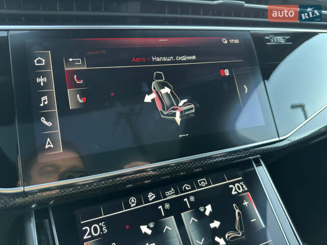 Сірий Ауді SQ7, об'ємом двигуна 4 л та пробігом 124 тис. км за 77700 $, фото 79 на Automoto.ua