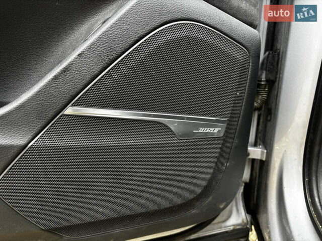 Серый Ауди SQ7, объемом двигателя 4 л и пробегом 78 тыс. км за 42000 $, фото 13 на Automoto.ua