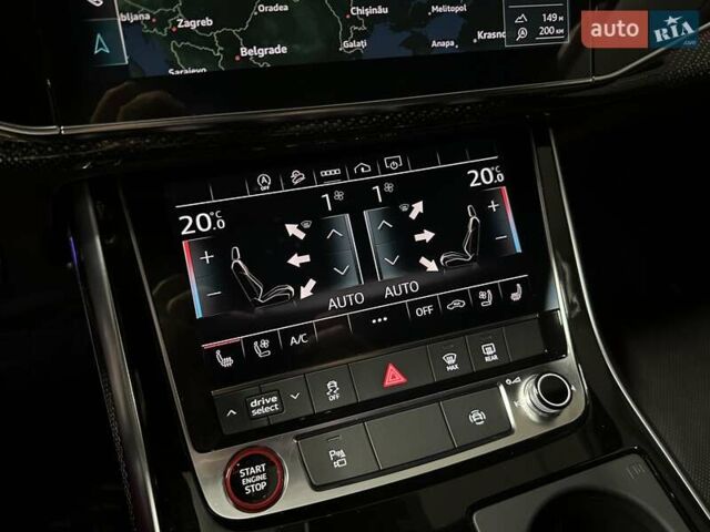 Серый Ауди SQ7, объемом двигателя 4 л и пробегом 90 тыс. км за 68700 $, фото 62 на Automoto.ua