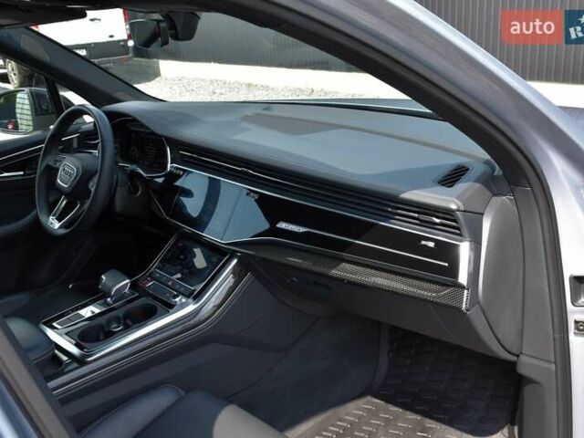 Серый Ауди SQ7, объемом двигателя 4 л и пробегом 87 тыс. км за 66000 $, фото 54 на Automoto.ua