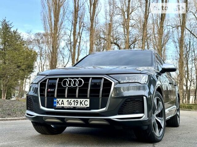 Сірий Ауді SQ7, об'ємом двигуна 4 л та пробігом 99 тис. км за 84500 $, фото 9 на Automoto.ua