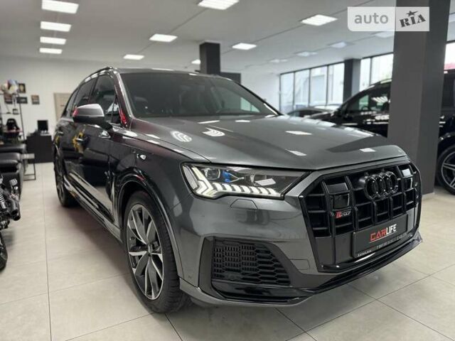 Серый Ауди SQ7, объемом двигателя 4 л и пробегом 74 тыс. км за 85500 $, фото 16 на Automoto.ua