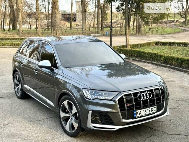 Серый Ауди SQ7, объемом двигателя 4 л и пробегом 99 тыс. км за 84500 $, фото 13 на Automoto.ua