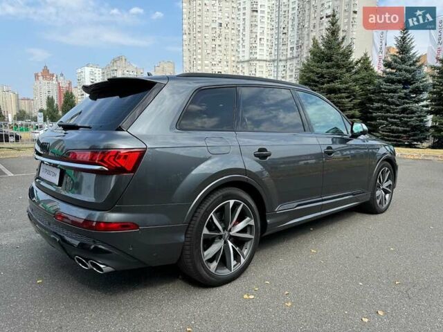 Серый Ауди SQ7, объемом двигателя 4 л и пробегом 85 тыс. км за 92200 $, фото 99 на Automoto.ua