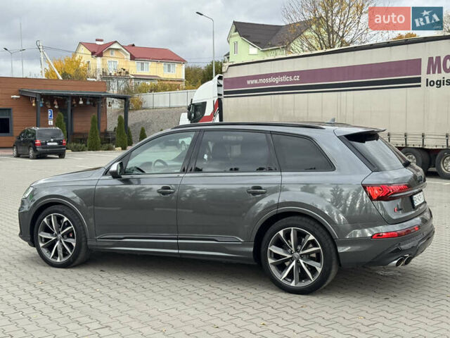Сірий Ауді SQ7, об'ємом двигуна 4 л та пробігом 113 тис. км за 71900 $, фото 4 на Automoto.ua