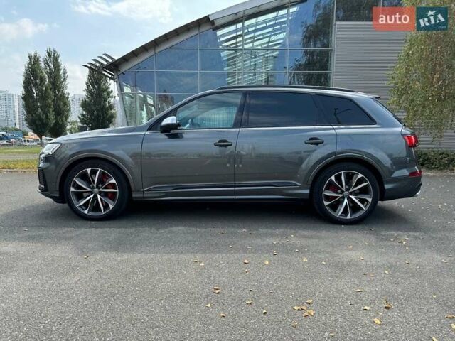Серый Ауди SQ7, объемом двигателя 4 л и пробегом 85 тыс. км за 92200 $, фото 23 на Automoto.ua