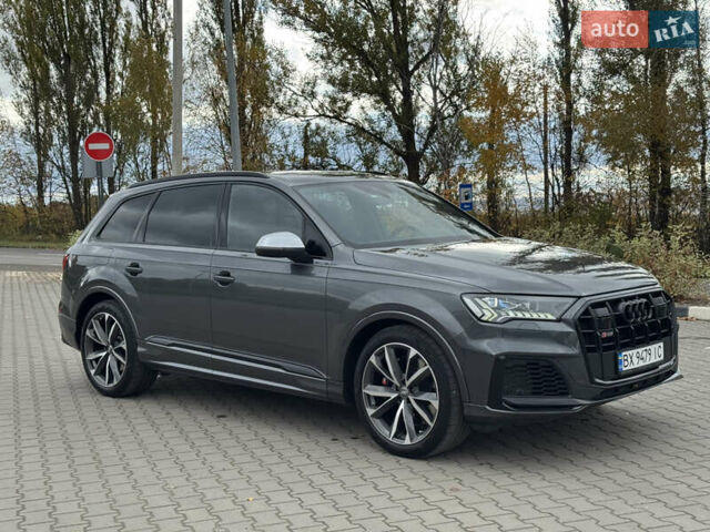 Сірий Ауді SQ7, об'ємом двигуна 4 л та пробігом 113 тис. км за 71900 $, фото 9 на Automoto.ua