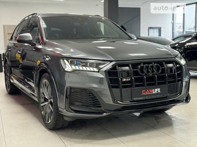 Сірий Ауді SQ7, об'ємом двигуна 4 л та пробігом 74 тис. км за 85500 $, фото 15 на Automoto.ua