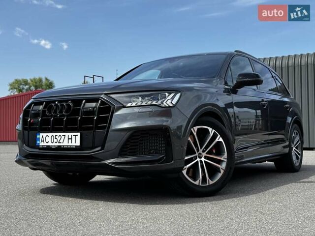 Сірий Ауді SQ7, об'ємом двигуна 4 л та пробігом 65 тис. км за 89900 $, фото 37 на Automoto.ua