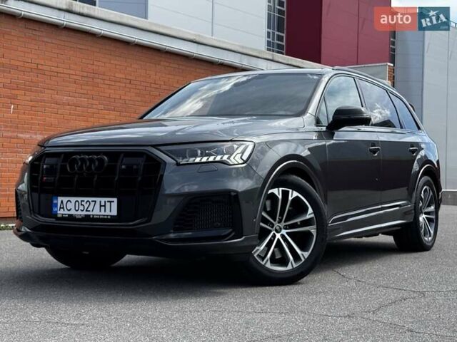 Сірий Ауді SQ7, об'ємом двигуна 4 л та пробігом 65 тис. км за 89900 $, фото 13 на Automoto.ua