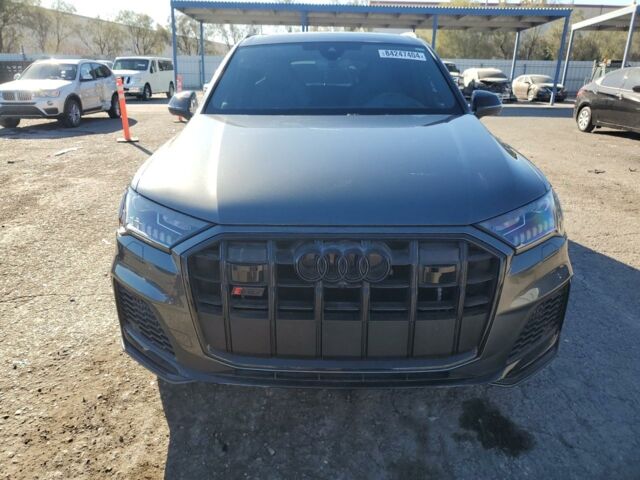 Сірий Ауді SQ7, об'ємом двигуна 4 л та пробігом 27 тис. км за 53000 $, фото 1 на Automoto.ua