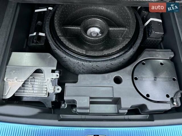 Серый Ауди SQ7, объемом двигателя 4 л и пробегом 1 тыс. км за 108900 $, фото 75 на Automoto.ua