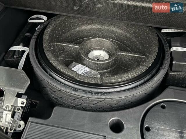 Серый Ауди SQ7, объемом двигателя 4 л и пробегом 24 тыс. км за 112950 $, фото 82 на Automoto.ua