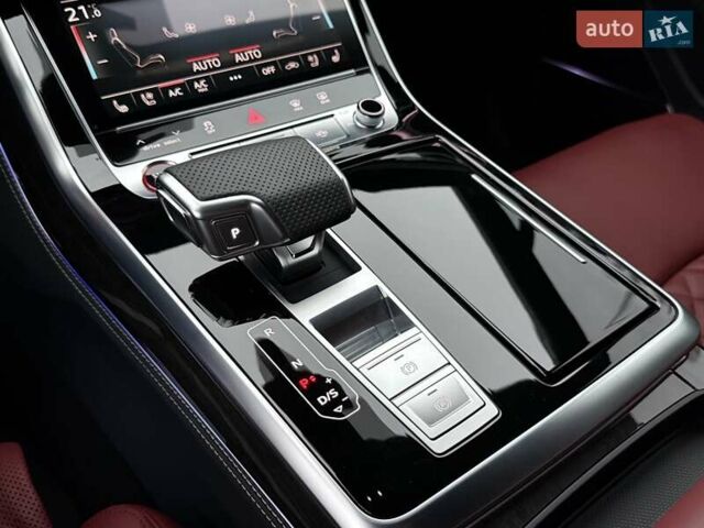 Серый Ауди SQ7, объемом двигателя 4 л и пробегом 24 тыс. км за 112950 $, фото 107 на Automoto.ua