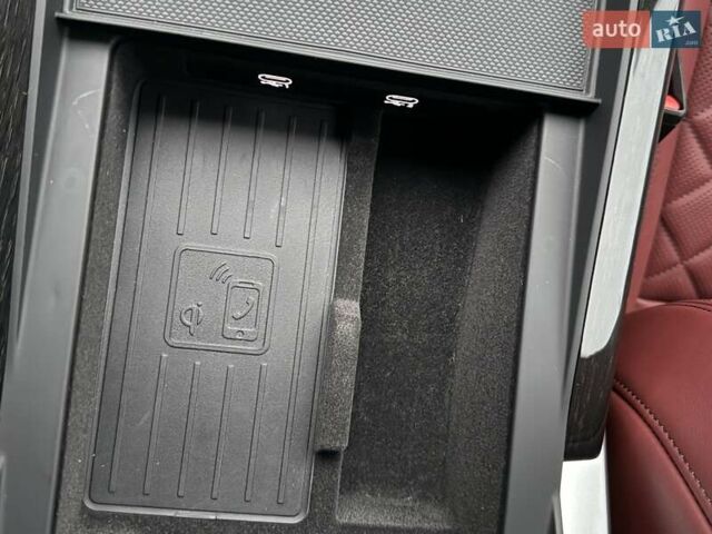 Серый Ауди SQ7, объемом двигателя 4 л и пробегом 24 тыс. км за 112950 $, фото 111 на Automoto.ua