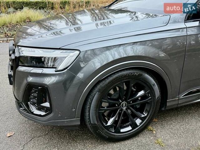 Серый Ауди SQ7, объемом двигателя 4 л и пробегом 24 тыс. км за 112950 $, фото 28 на Automoto.ua