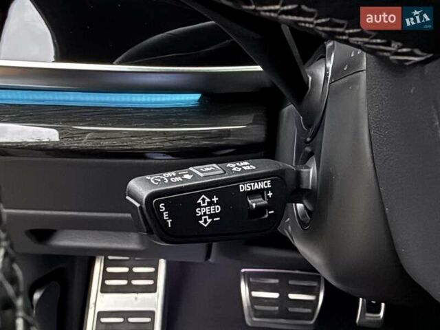 Серый Ауди SQ7, объемом двигателя 4 л и пробегом 24 тыс. км за 112950 $, фото 138 на Automoto.ua