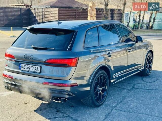 Сірий Ауді SQ7, об'ємом двигуна 4 л та пробігом 11 тис. км за 97500 $, фото 23 на Automoto.ua